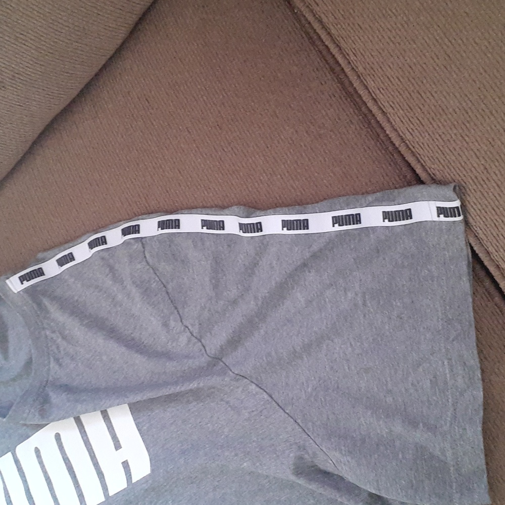 Puma Charcoal Tee with White Logo - Picture 6 of 6